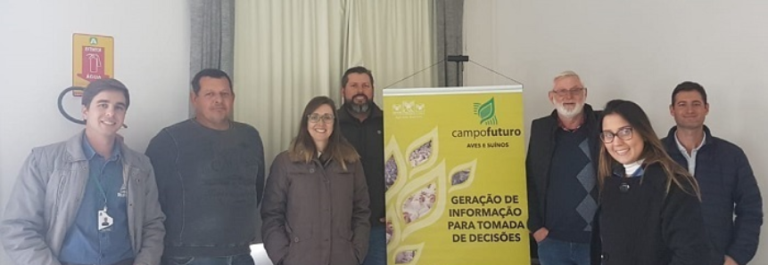Campo Futuro analisa custos de grãos, aves e suínos no Paraná