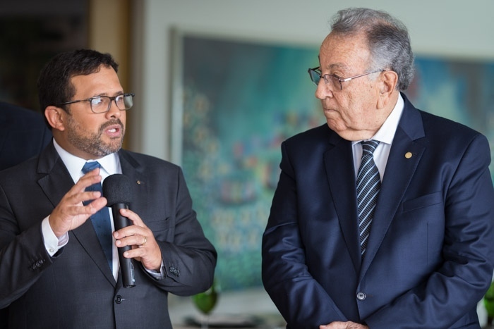 João Rabelo, do BB, com o presidente da CNA, João Martins.