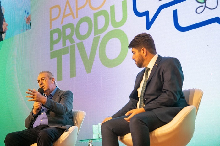 José Mário Schreiner (esquerda), vice-presidente da CNA, e o deputado Zé Vítor