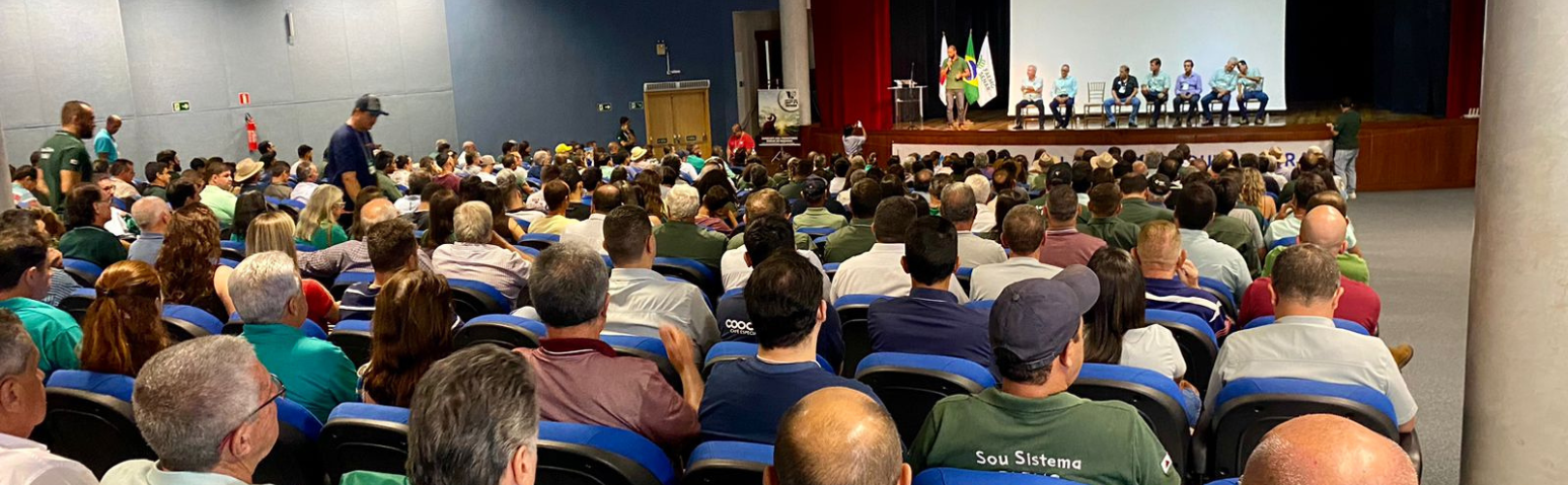 Agro Em Ação: projeto reúne 400 produtores em Machado (MG)