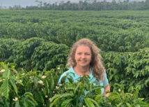 Protagonismo feminino: produtora de café assume fazenda da família