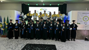 Formatura em Alto Garças capacita 19 alunos em eletromecânica pelo Programa Capacitação