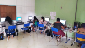Faeap instala computadores no Sindicato Rural de Calçoene para as atividades EAD do curso técnico em Agronegócio