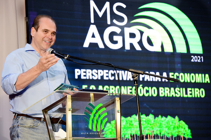 01 web 211125 142556