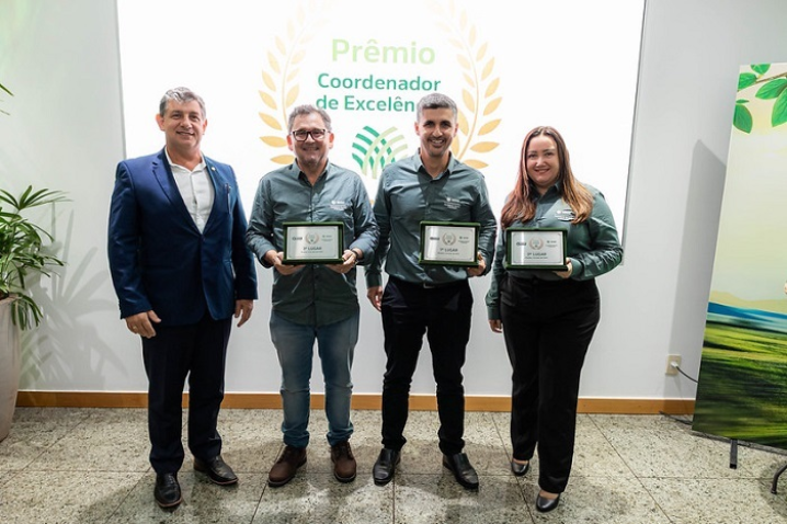 Coordenadorde Excelencia 1