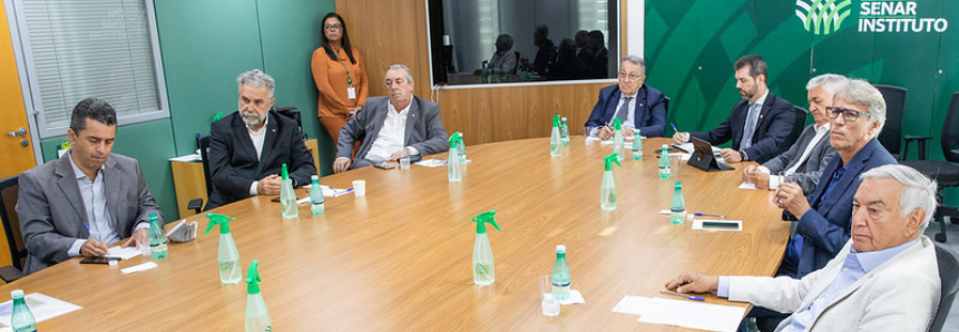 Presidente da CNA se reúne com Comissões Nacionais