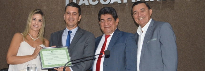 Muni Lourenço é homenageado na Câmara Municipal de Itacoatiara e recebe título de cidadão itacoatiarense