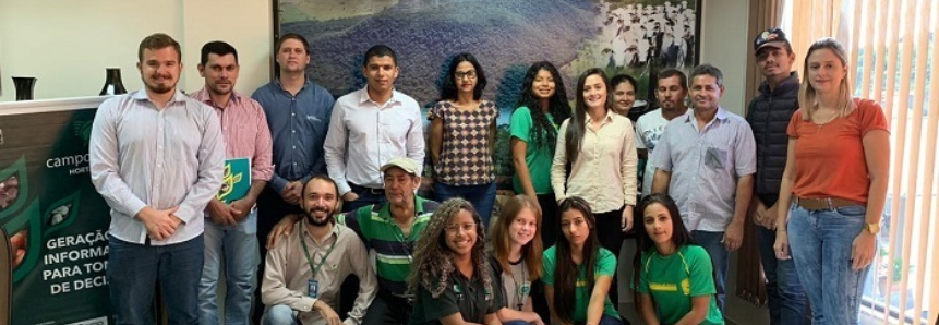 CNA reúne produtores de mandioca em Mato Grosso do Sul