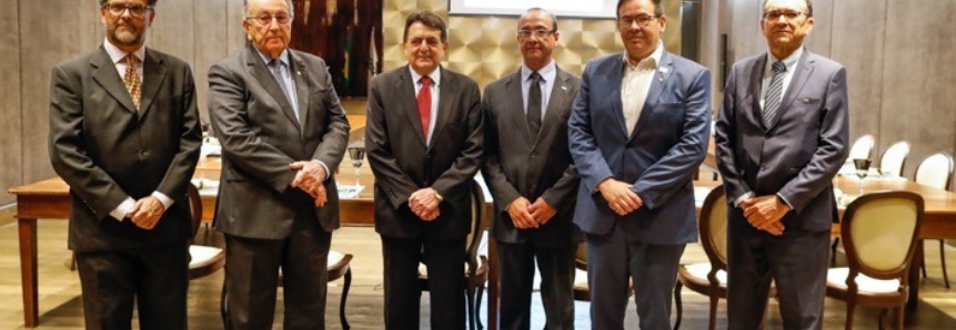 Presidentes de confederações patronais se reúnem em Brasília