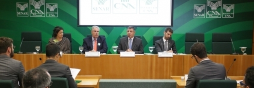 Sistema CNA recebe diplomatas do Instituto Rio Branco