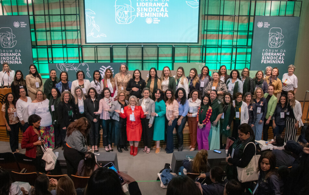 Representantes das 18 Comissões Estaduais das Federações de Agricultura e Pecuária