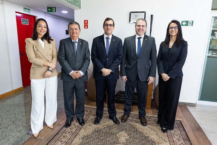 CNA se reúne com relator da Lei de Diretrizes Orçamentárias