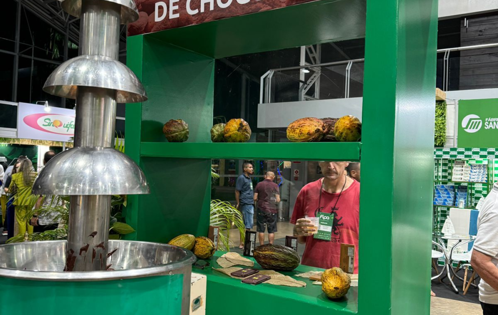 Escola Indústria de Chocolate no Estande do Sistema Faepa/Senar na FIPA 2024