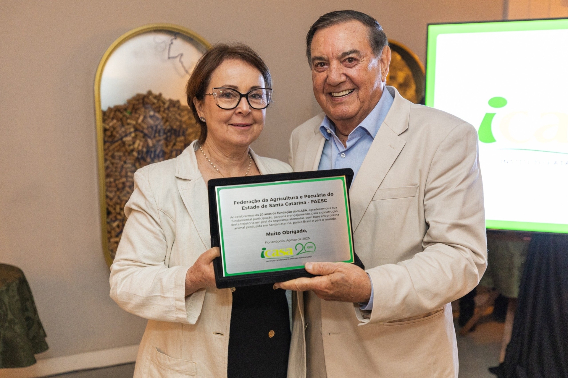 Faesc é homenageada durante comemoração dos 20 anos do ICASA