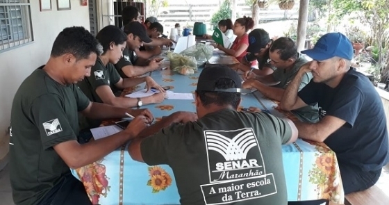 Senar capacita dezenas de produtores rurais durante a 50ª Expoimp