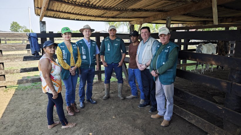 Produtor rural assistido pela ATeG em Boca do Acre recebe visita técnica de gestores do Senar Amazonas