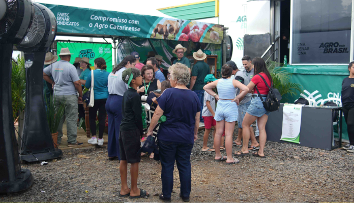 Carreta Agro pelo Brasil movimenta Jacinto Machado com tecnologia e inovação em evento da Cooperja
