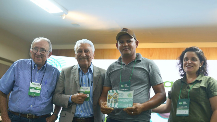Ateg homenageia produtores de destaque do ano de 2025 em Bovinocultura de Leite