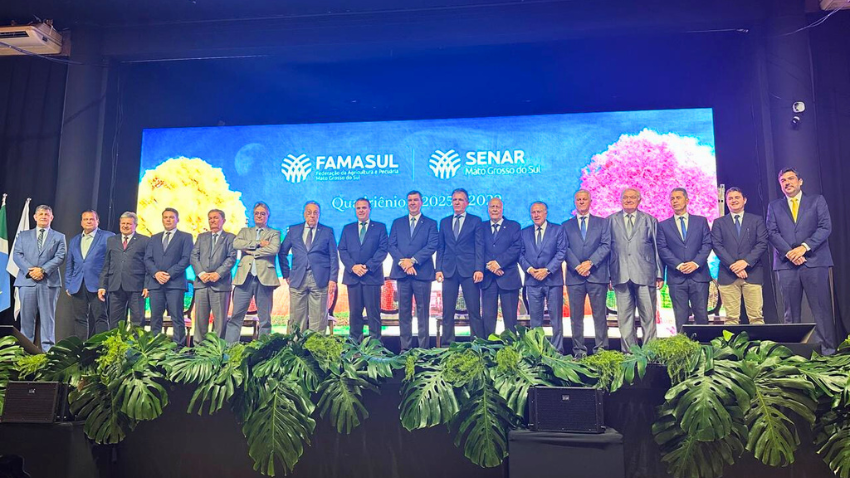 Faepa prestigia posse na Famasul