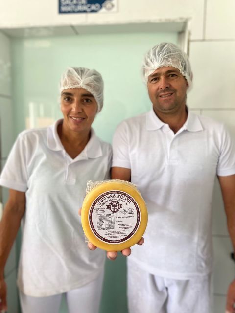 O casal de produtores de queijo Reginaldo e Liliana