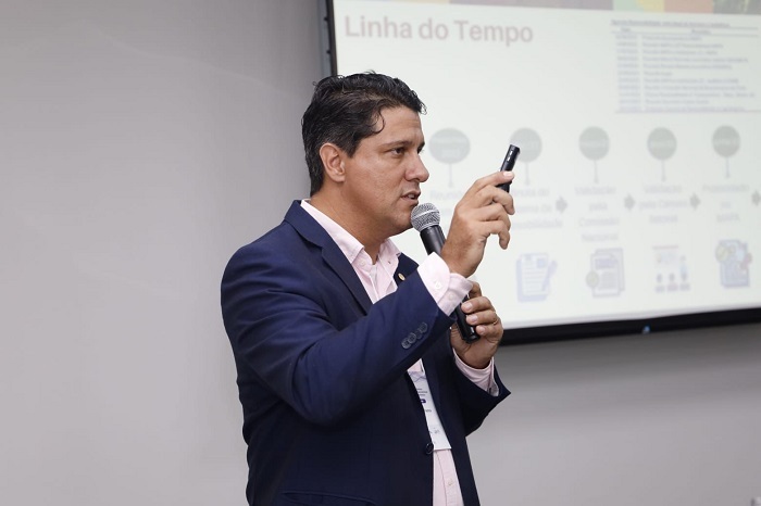 O coordenador de Produção Animal da CNA, João Paulo Franco, durante palestra no Lab de Inovação em Rastreabilidade. Foto: C4IR