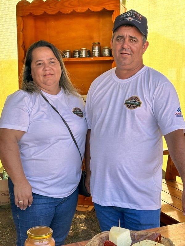 Produtor Nilton Lima com a esposa Nébia.