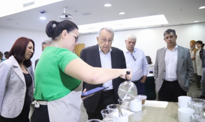 Presidente da CNA visita júri técnico do Prêmio de Cafés Especiais
