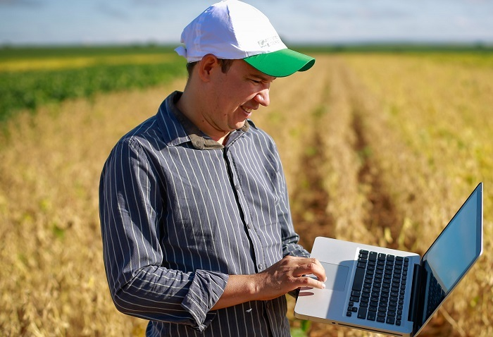 40340629832 a264f5b76e k