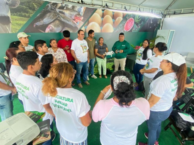 Feira Nilton Lins site 6