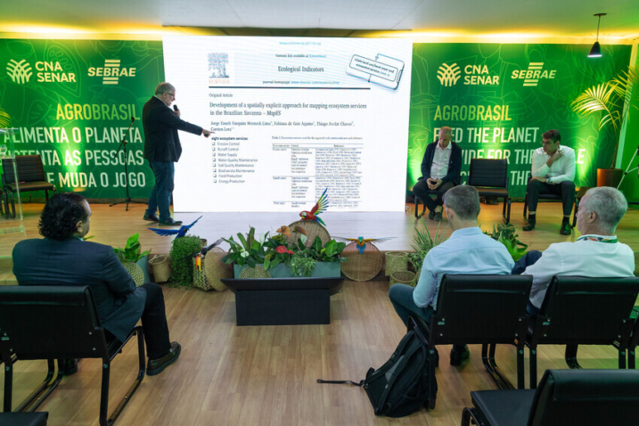 54921903754 ca84bc3eba k 2