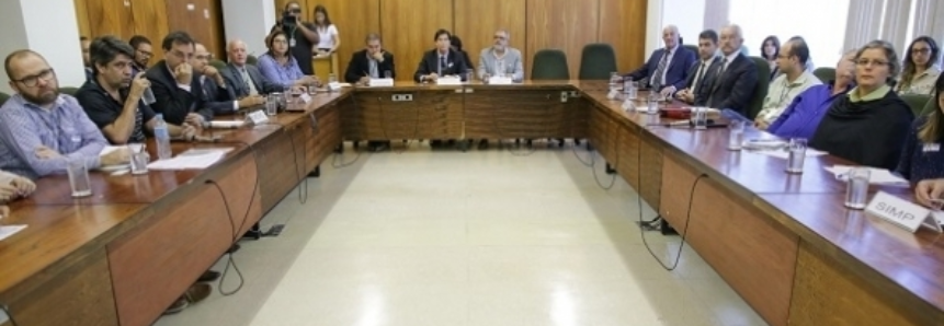 CNA participa da reunião da Câmara Setorial da Mandioca