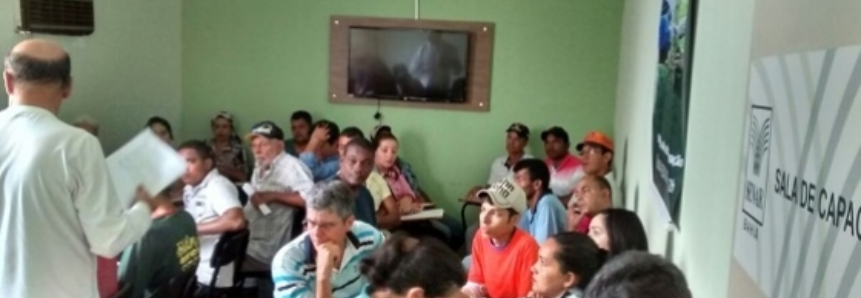 SENAR Bahia realiza oficina de Manejo de Bezerros em Medeiros Neto