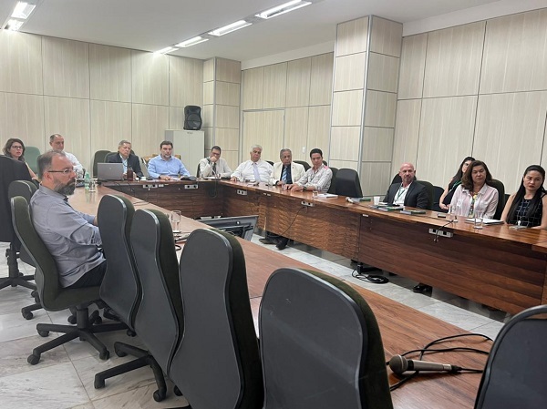 CNA participa de reunião na Câmara Setorial da Cadeia Produtiva de Hortaliças