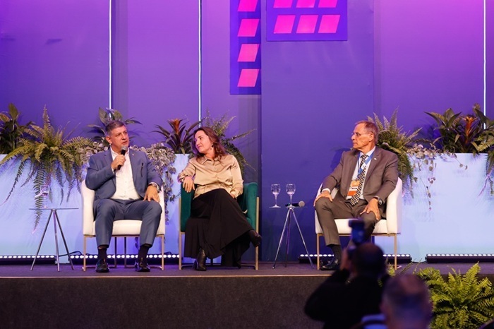 Carrara participou de painel com Bruno Quick, diretor Técnico do Sebrae, e Ana Euler, diretora Executiva de Inovação, Negócios e Transferência de Tecnologia.