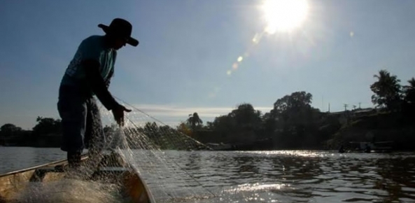 Mapa concede Autorização Temporária de Pesca a embarcações e pescadores